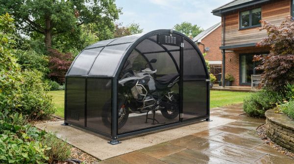 Quel abri moto choisir pour une protection optimale ?